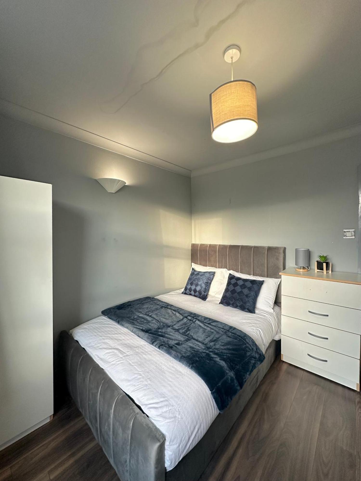 Luxury Room In A 4 Bedroom Flat! 4 Minutes Walk To Kingscross, St Pancras London Exteriör bild