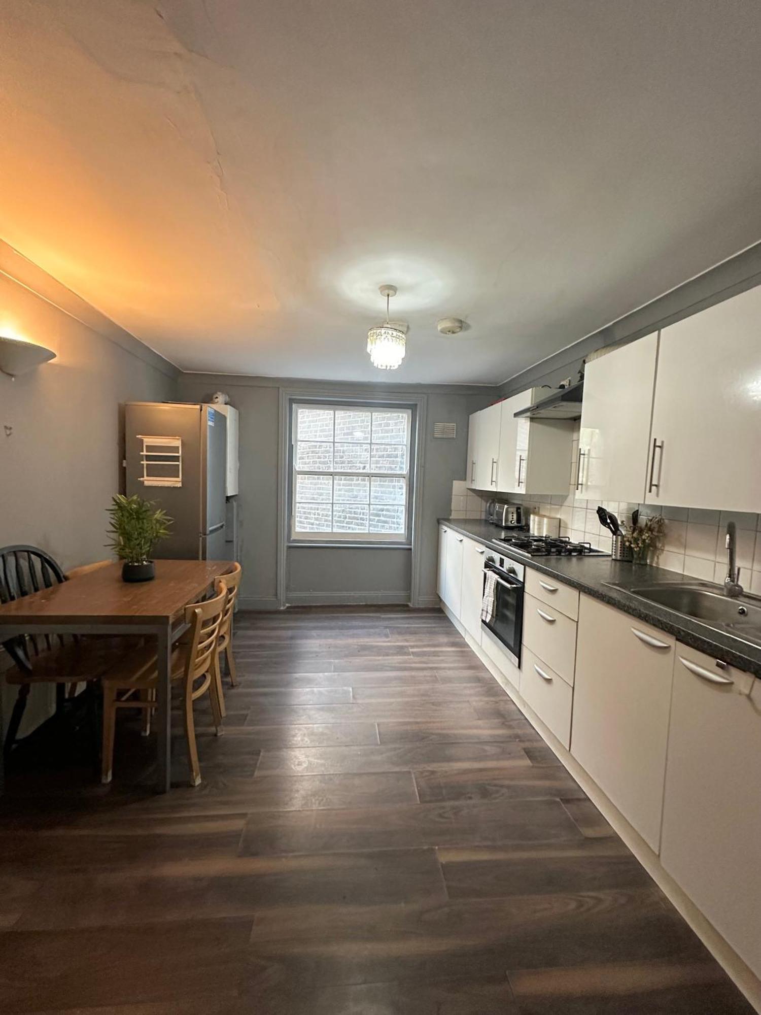 Luxury Room In A 4 Bedroom Flat! 4 Minutes Walk To Kingscross, St Pancras London Exteriör bild