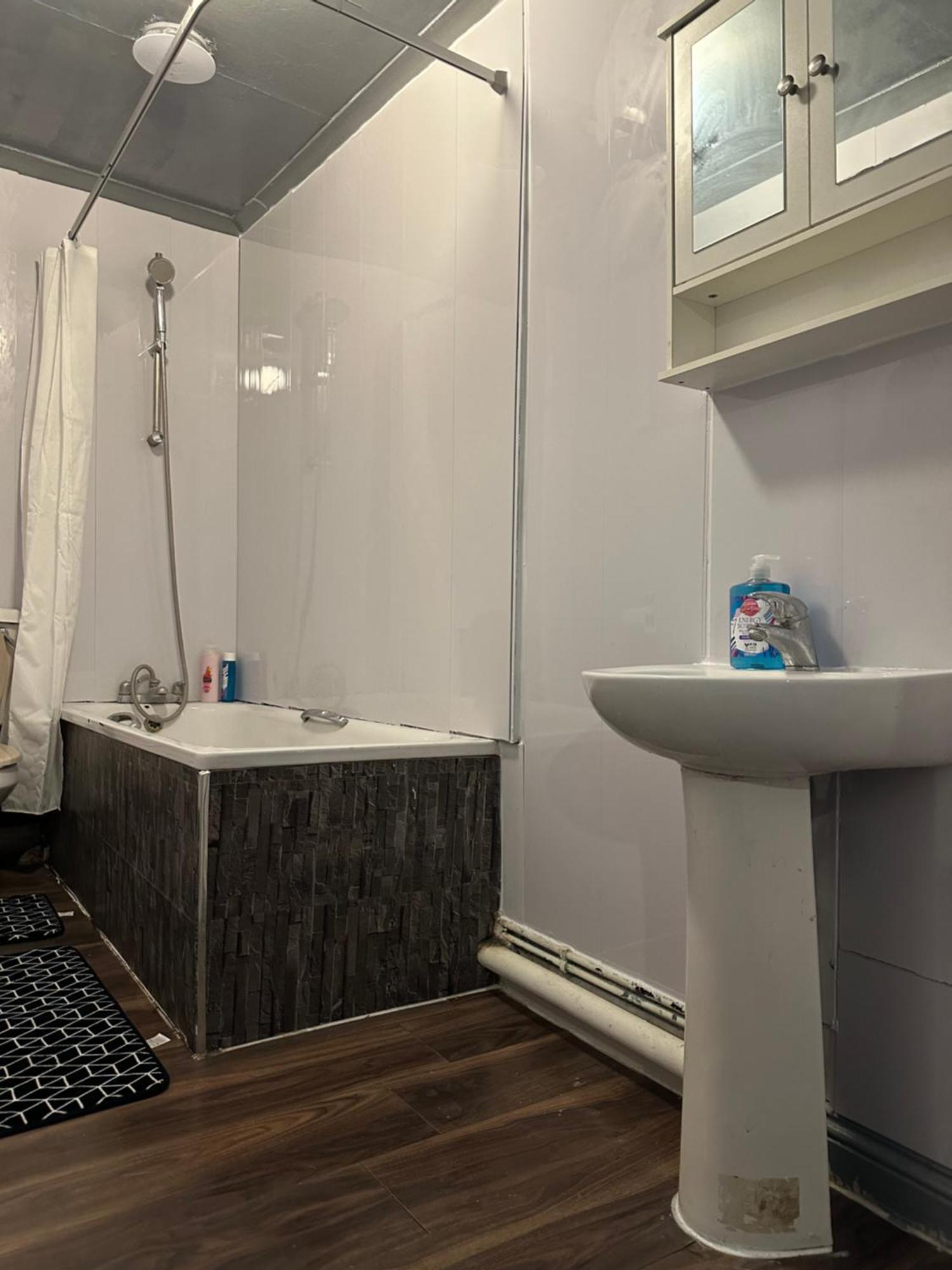 Luxury Room In A 4 Bedroom Flat! 4 Minutes Walk To Kingscross, St Pancras London Exteriör bild