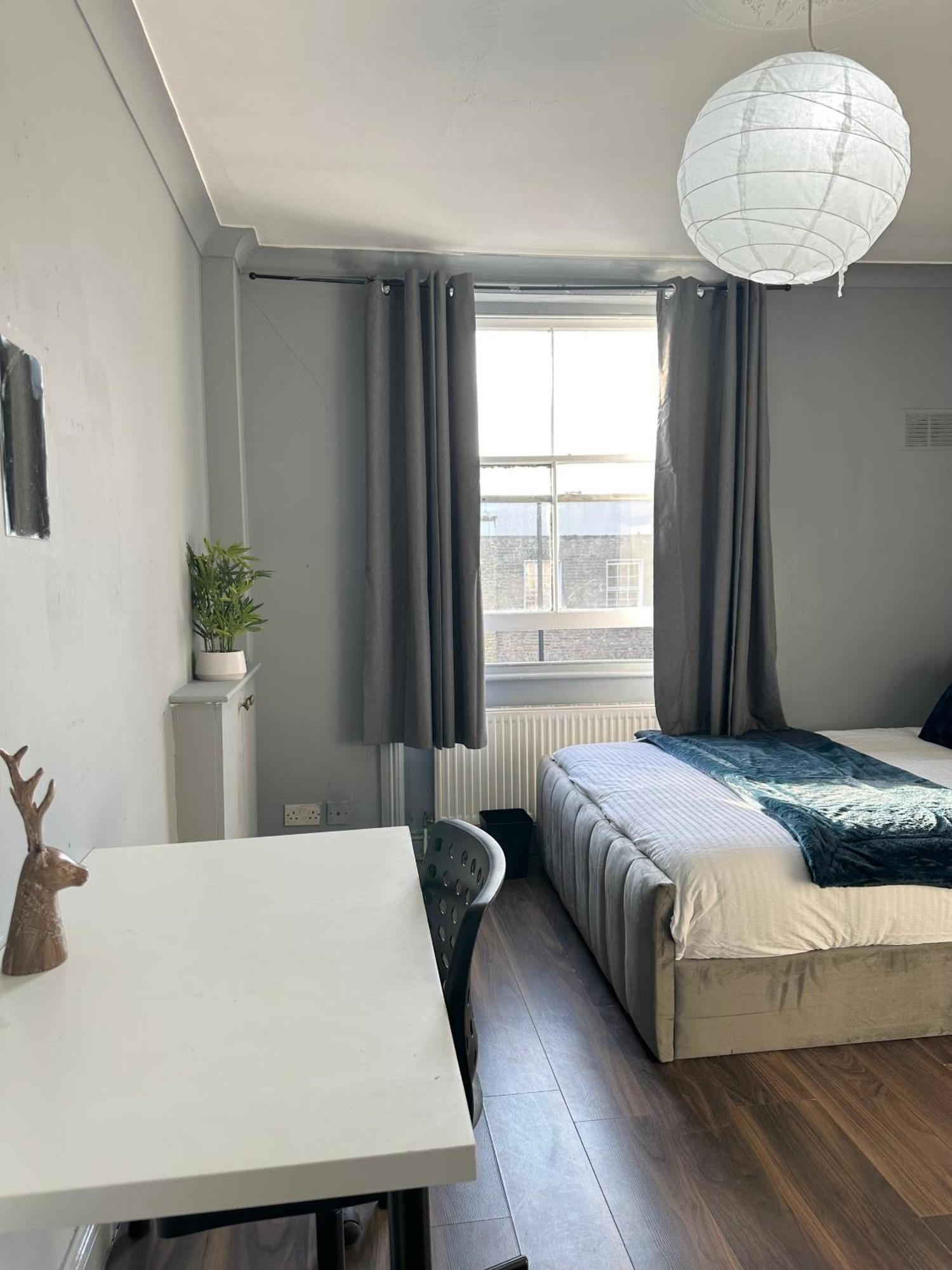 Luxury Room In A 4 Bedroom Flat! 4 Minutes Walk To Kingscross, St Pancras London Exteriör bild