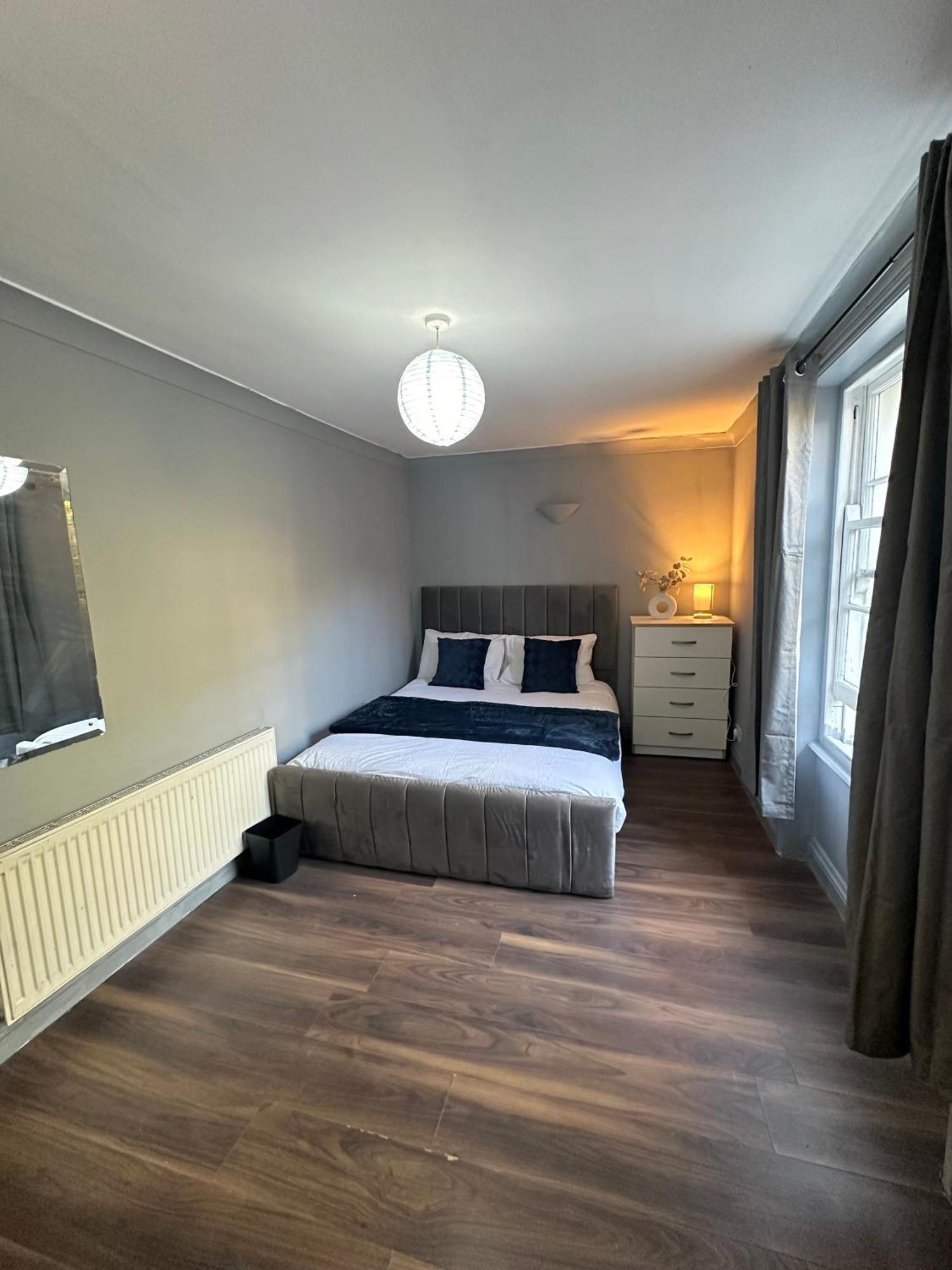 Luxury Room In A 4 Bedroom Flat! 4 Minutes Walk To Kingscross, St Pancras London Exteriör bild