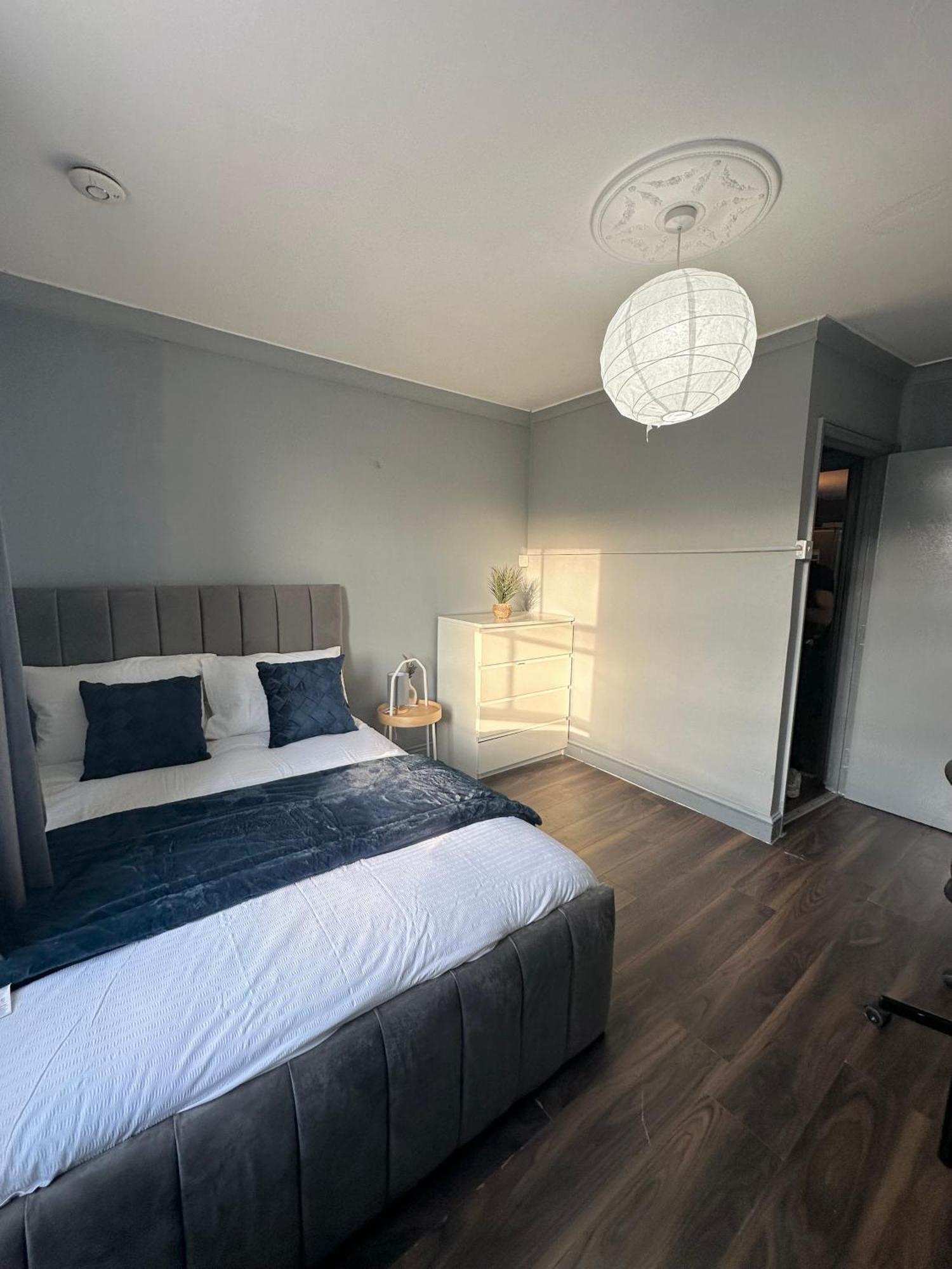 Luxury Room In A 4 Bedroom Flat! 4 Minutes Walk To Kingscross, St Pancras London Exteriör bild